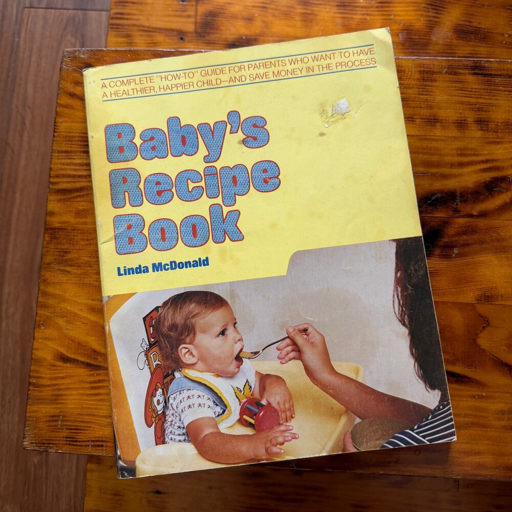 Vintage 1972 Baby's Recipe Paperback Book